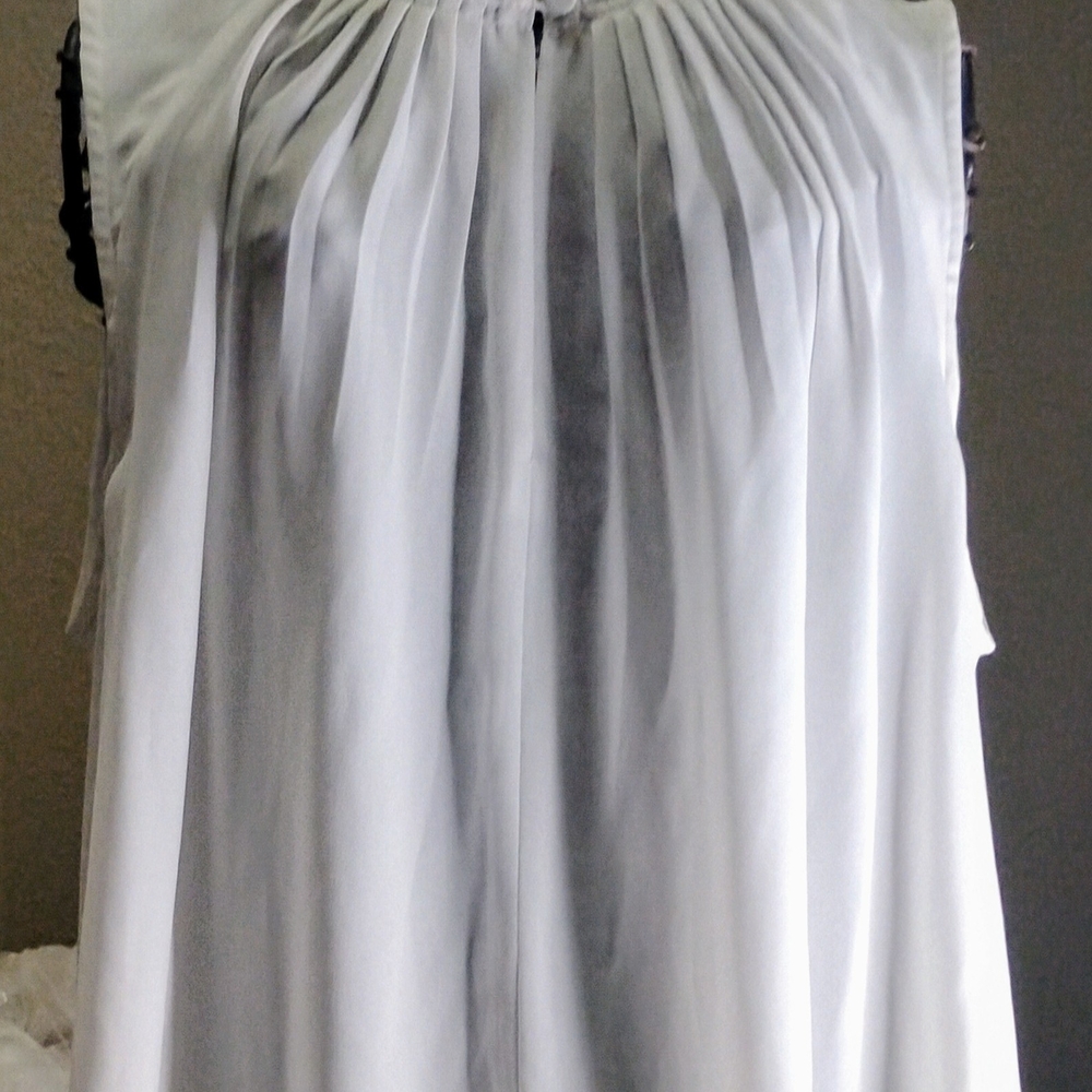 Banana Republic White Sleeveless Pleated Blouse